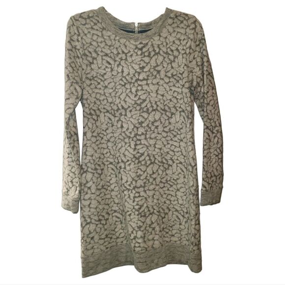 Lou & Gray Cozy Gray Textures Sweater Dress - Picture 2 of 12